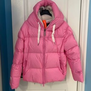 Eleven Elfs bubblegum pink bomber jacket. Very warm. Worn once. Great condition